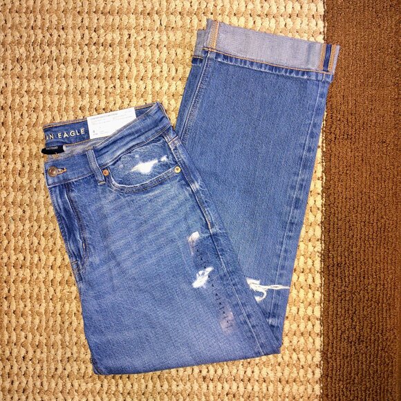 AE Ripped Low-Rise Ex-Boyfriend Jean - Picture 4 of 8